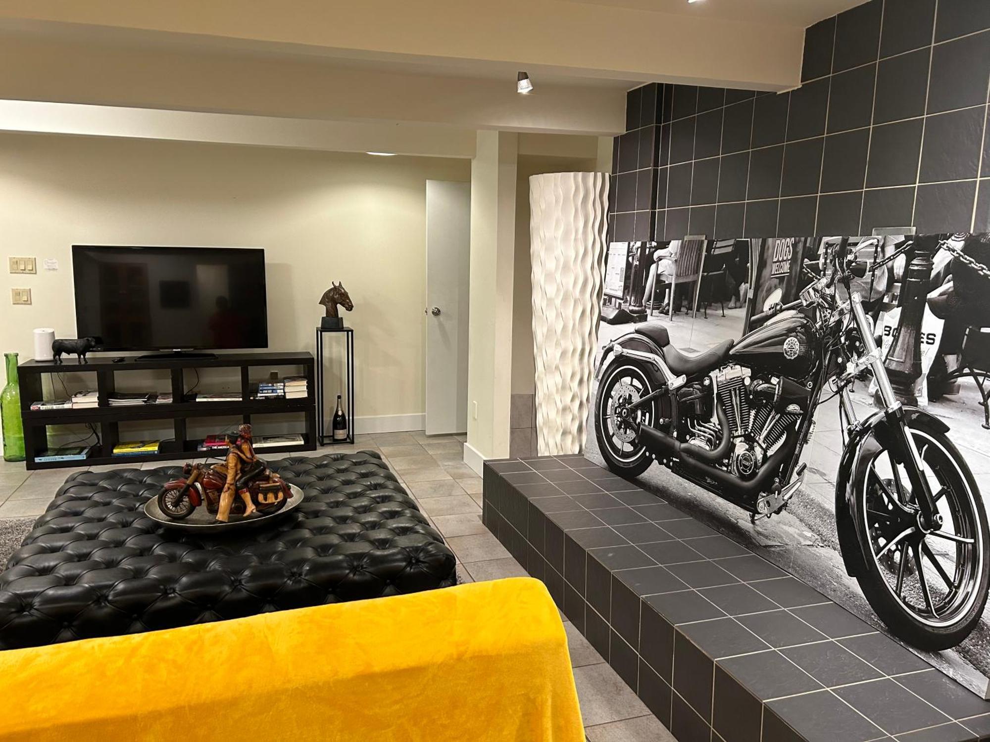 Cypress: Private Bedroom/Bathroom/Office, With Shared Pool, Hot Tub Норт-Ванкувер Екстер'єр фото